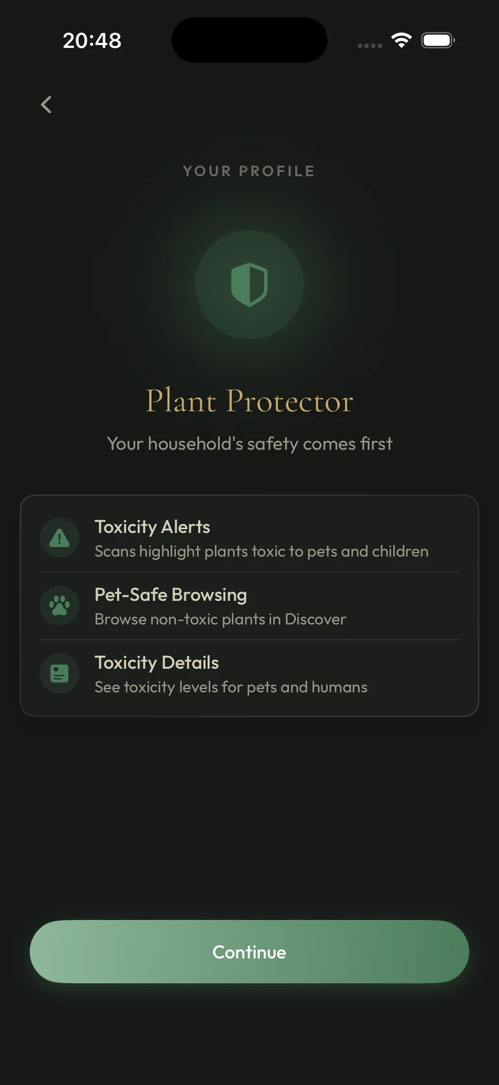 Florium showing a Plant Protector profile, with toxicity alerts for pets and children